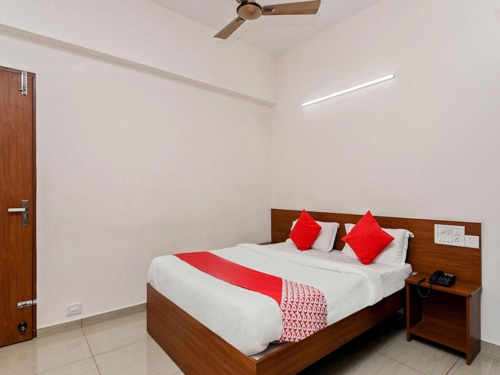 Hotel Samruddhi Lodging,Mangaluru Mulki المظهر الخارجي الصورة